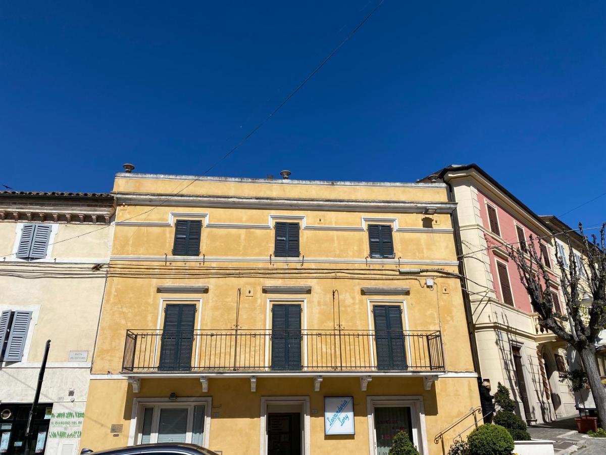 Appartamento Incantevole: ヌマーナ エクステリア 写真